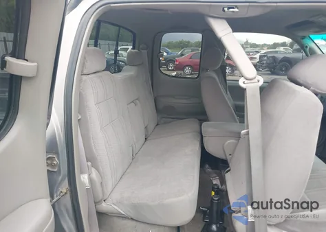 2002 Toyota Tundra Sr5 from USA, damaged, VIN 5TBRN34152S310389